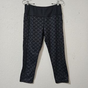 Constantly Varied Gear CVG Mermaid Scale Capri Leggings